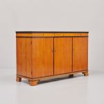 1046 9051 SIDEBOARD